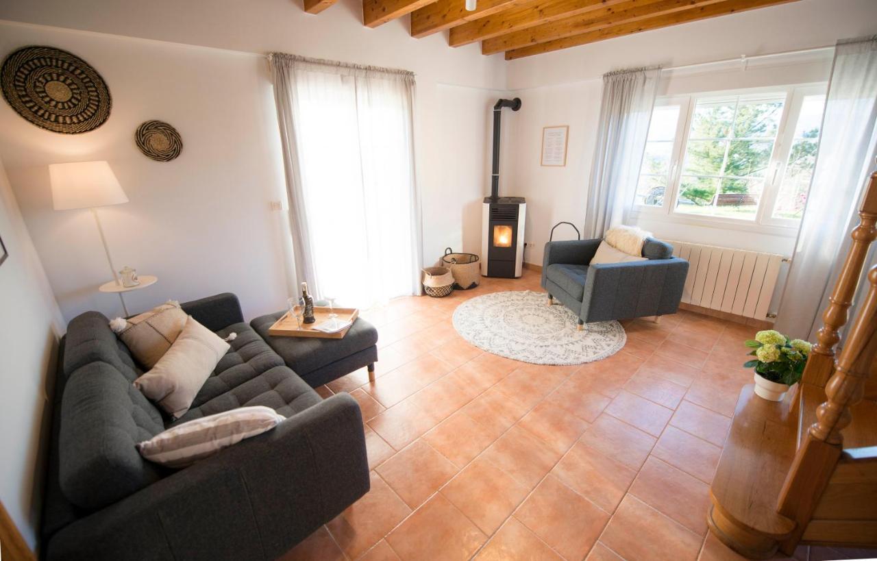 Apartamentos Turisticos Bizkar Bare Sopuerta Esterno foto
