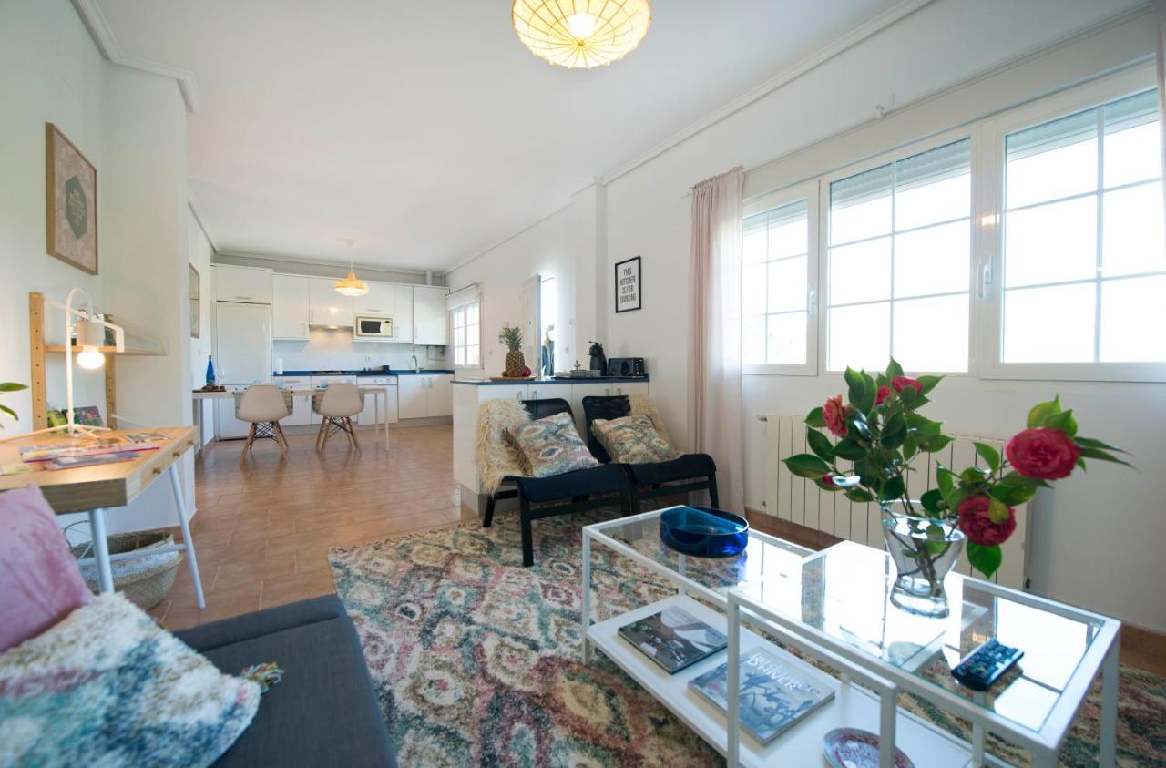 Apartamentos Turisticos Bizkar Bare Sopuerta Esterno foto