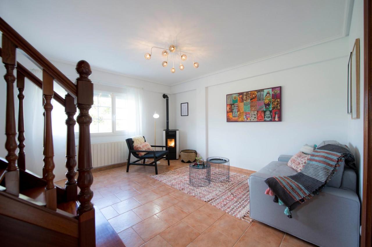 Apartamentos Turisticos Bizkar Bare Sopuerta Esterno foto