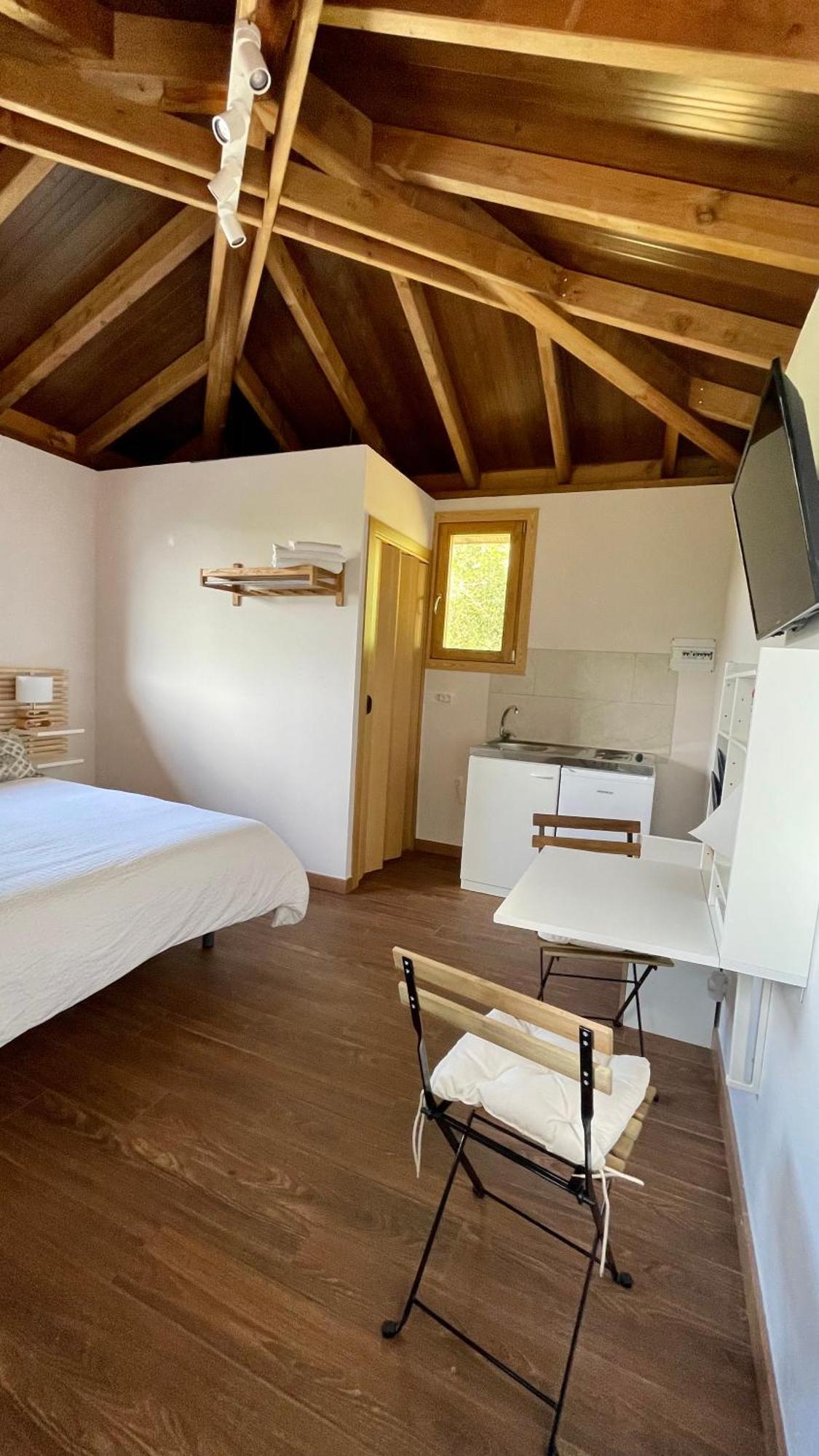 Apartamentos Turisticos Bizkar Bare Sopuerta Esterno foto